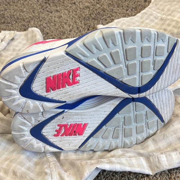 Nike air cross trainer 3 White and Pink Athletic Shoes men’s 9 - Picture 5 of 5